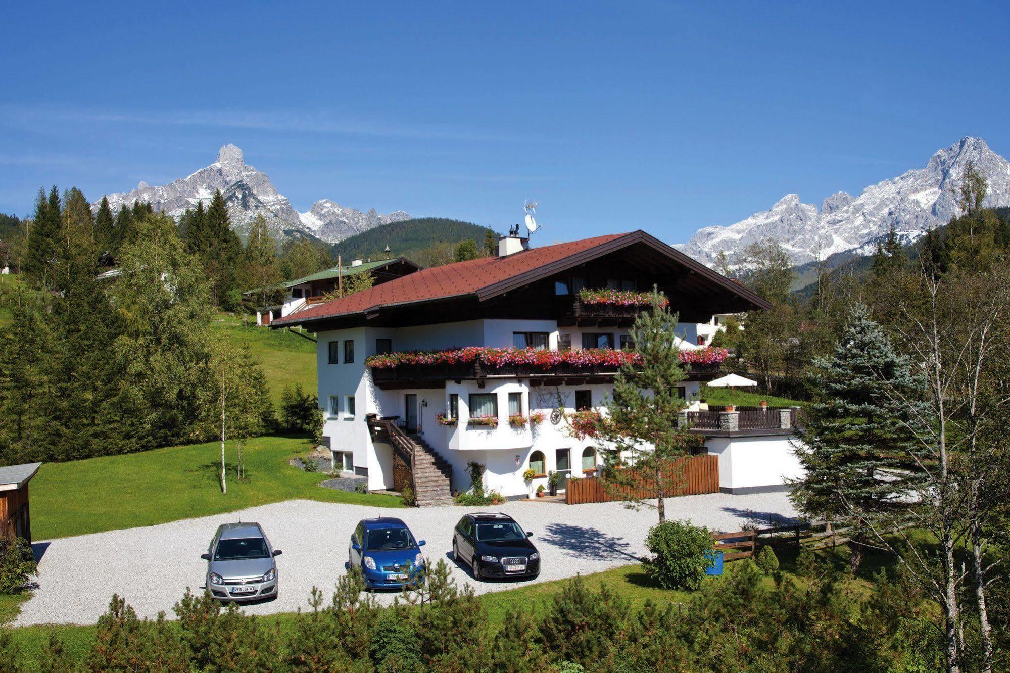 B&B Landhaus Vierthaler Filzmoos Exterior photo